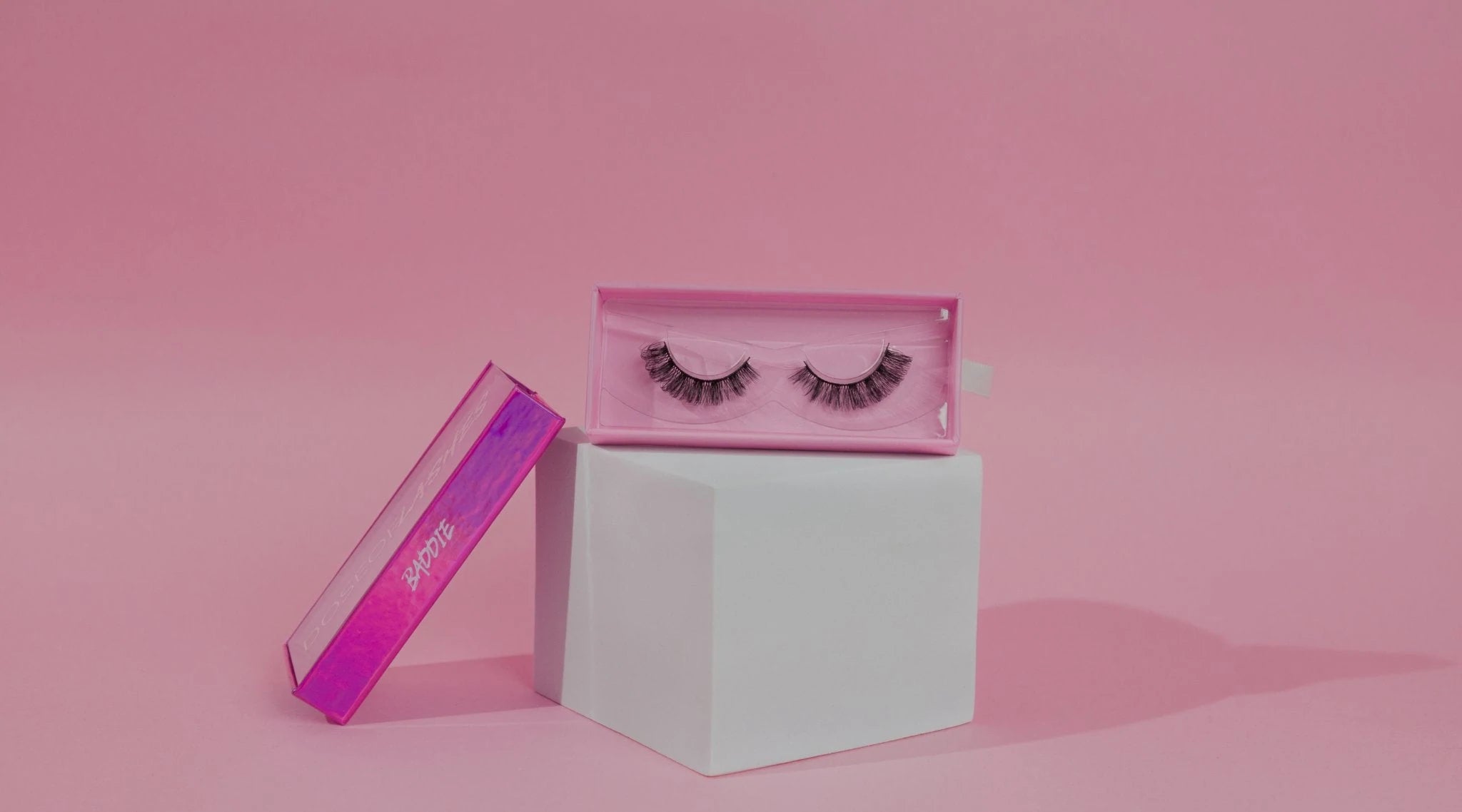 The ultimate guide to strip lashes - Dose of Lashes